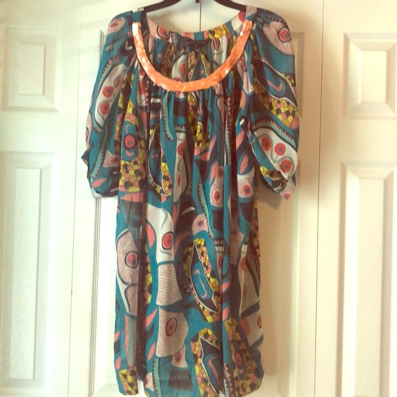 Beach Dress/Coverup - Picture 1 of 5